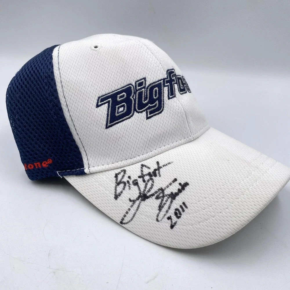 Bigfoot Hat Cap Fitted Mens‎ Medium White Navy Monster Truck Autographed 2011